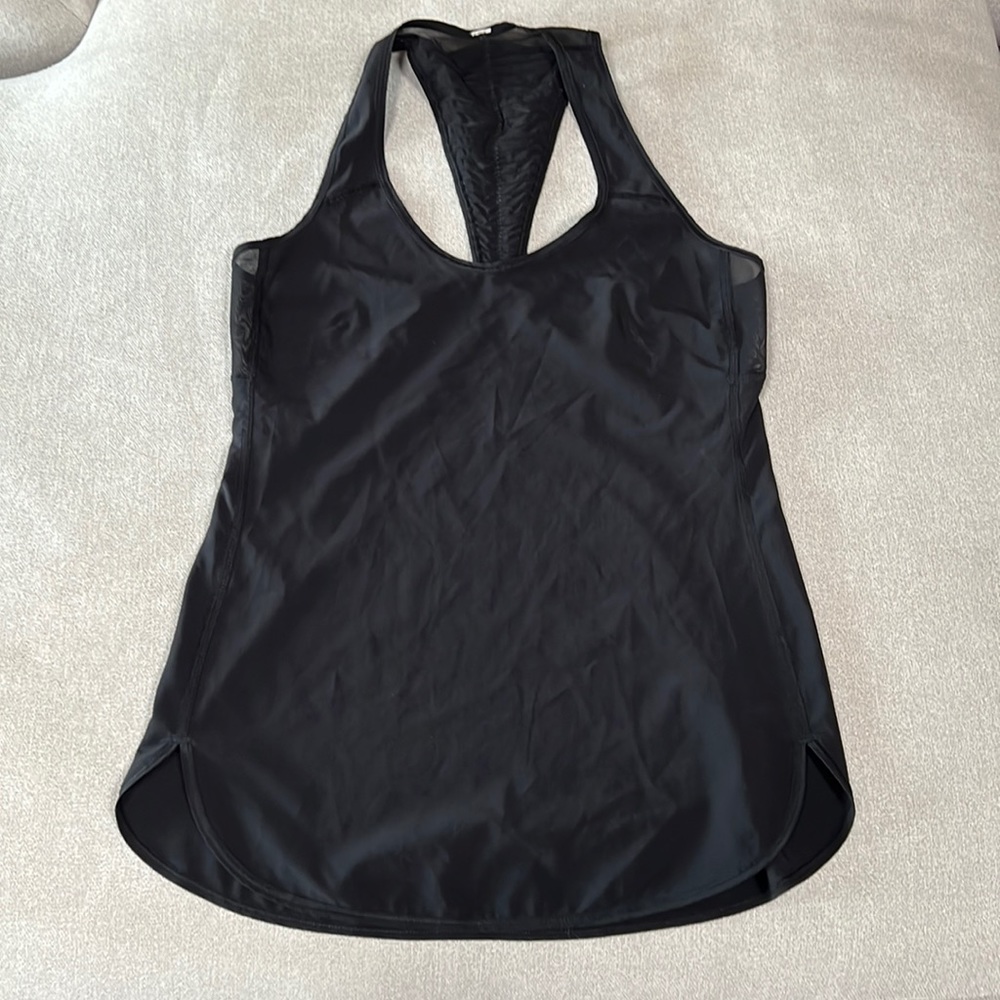 NWOT Lululemon tank